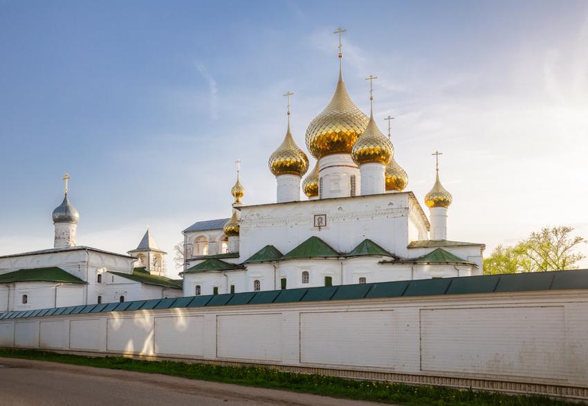 Воскресенский монастырь в Угличе - фото