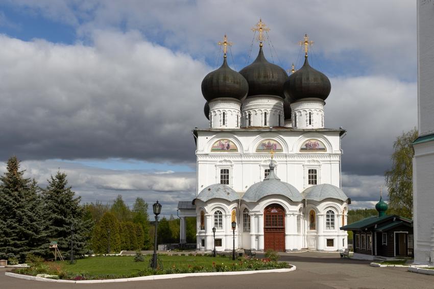 Трифонов монастырь