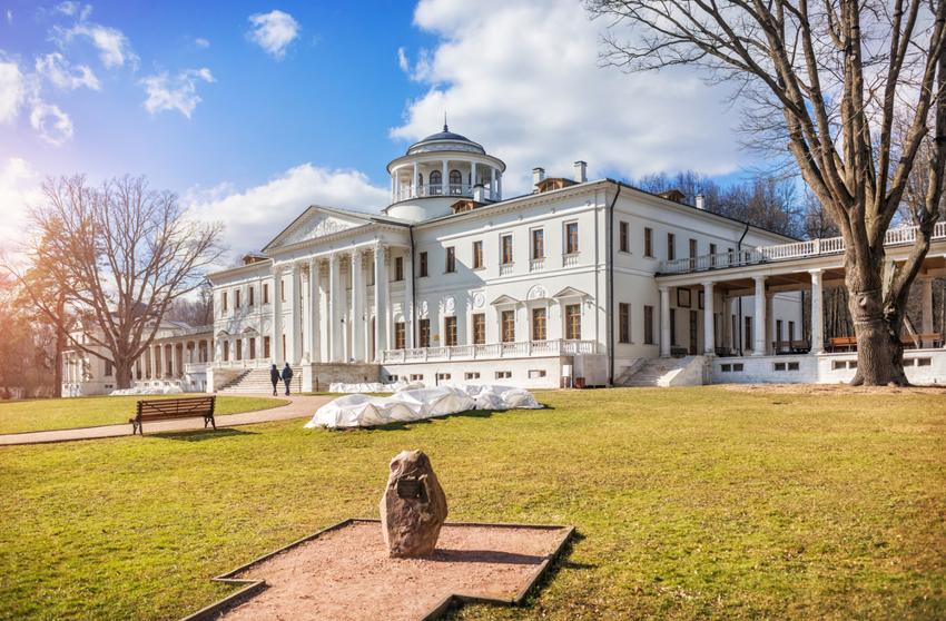 Усадьба Остафьево