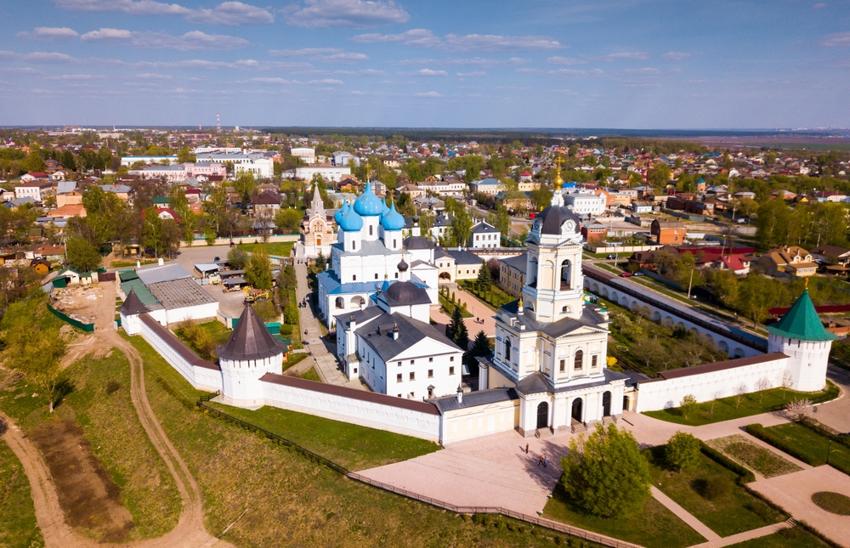 Достопримечательность Высоцкий монастырь фото - Серпухов