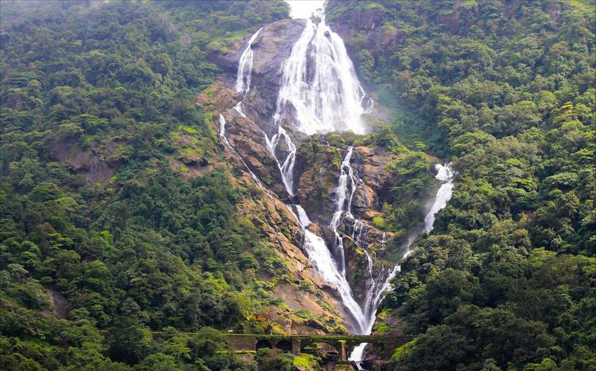 Махадева Храм