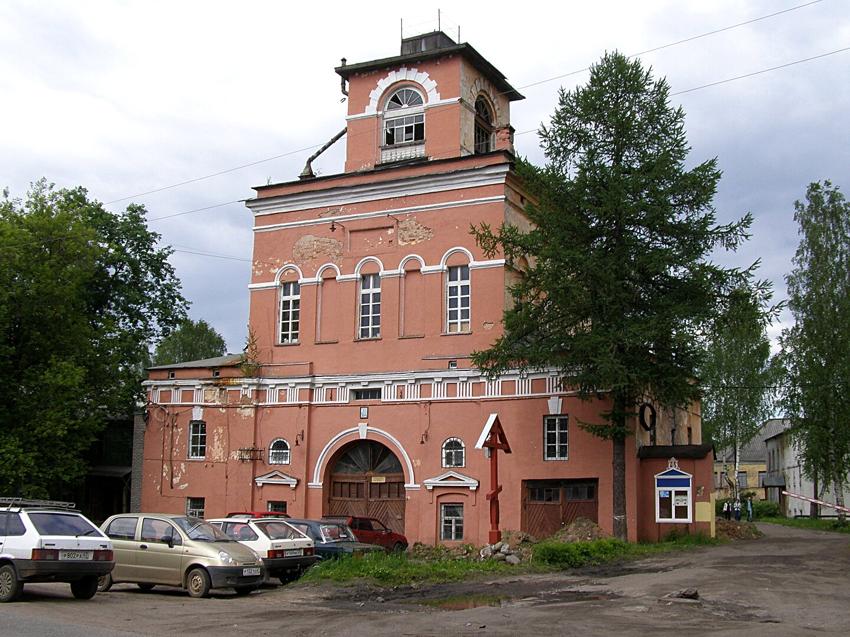 Достопримечательность Тихвинский Введенский женский монастырь фото - Тихвин