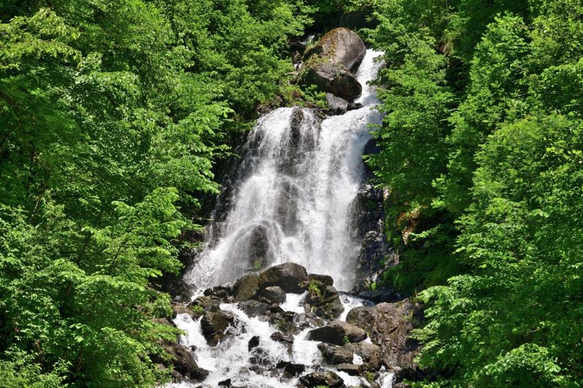 Молочный водопад