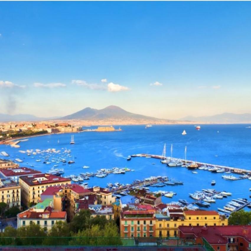 Достопримечательность Палаццо Реале фото - Неаполь