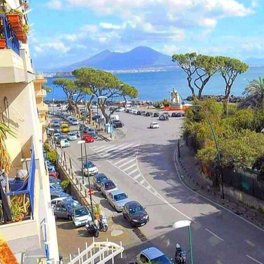 Галерея Умберто I в Неаполе