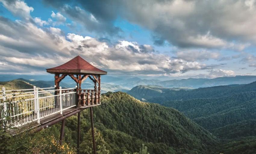 Достопримечательность Водопады на реке Озерейка фото - Новороссийск