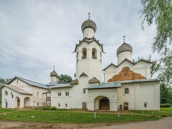 Спасо-Преображенский монастырь - Старая Русса