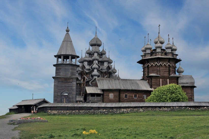 Кижи в Санкт-Петербурге