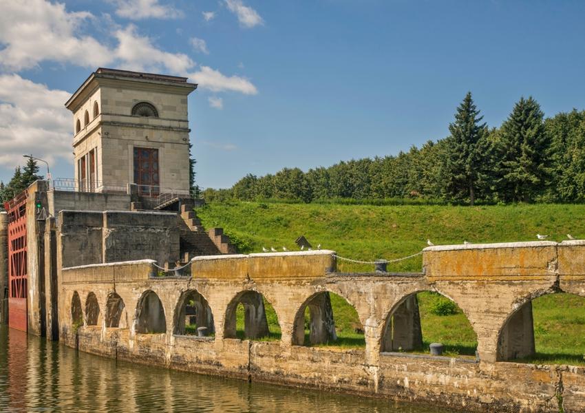 Достопримечательность Иваньковская ГЭС фото - Дубна