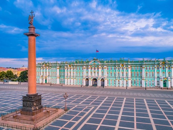 Дворцовая площадь - Санкт-Петербург