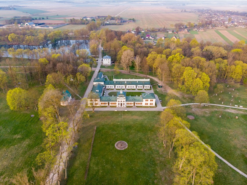 Музей-усадьба М. Огинского в Минске - фото