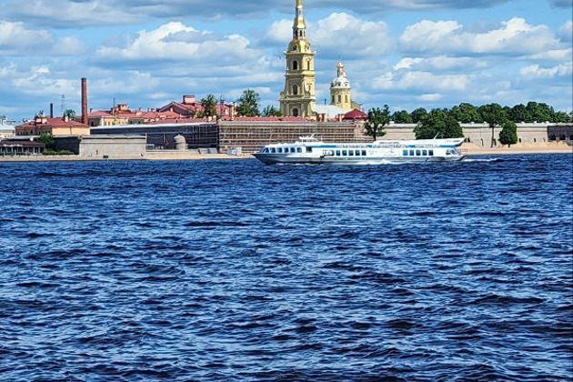 Фото - экскурсия: Петропавловская крепость: зайцы, собор , тюрьма