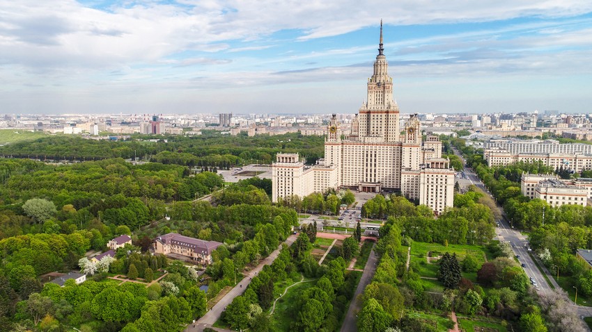 Воробьевы горы в Москве