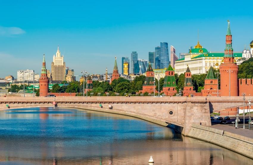Большой Москворецкий мост в Москве